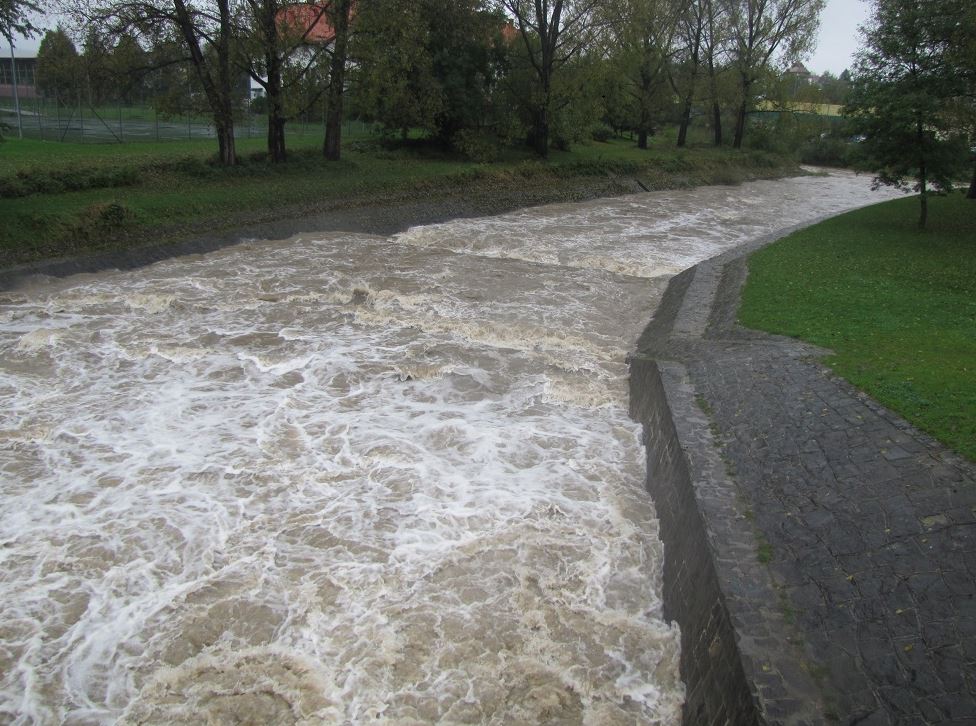 Rzeka Ujście Sękówki do rz. Ropy w Gorlicach